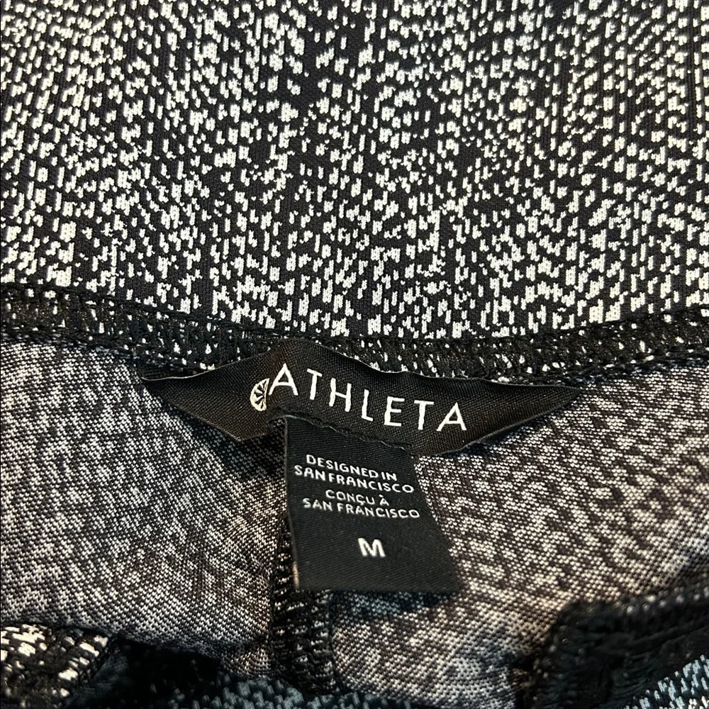 ATHLETA Delancey skyline leggings